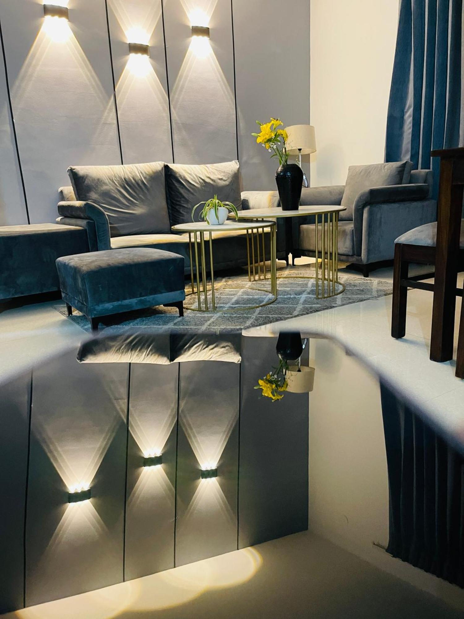Bedchambers Serviced Apartment, Medicity Гургаон Экстерьер фото